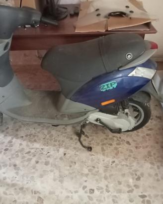 Piaggio zip 50