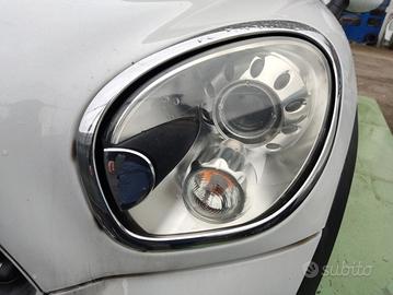 Proiettore sinistro MINI COOPER D del 2011