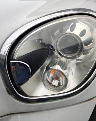 Proiettore sinistro MINI COOPER D del 2011