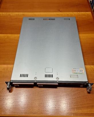 Server aziendale professionale – Senza dischi e si