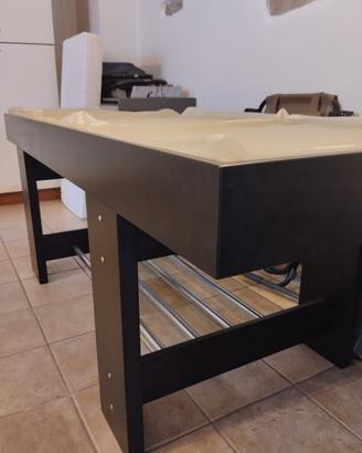 Letto per massaggi ad acqua