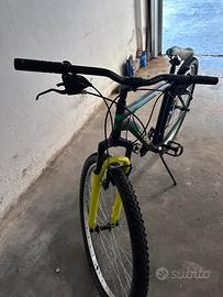 Bici MTB a Cantu