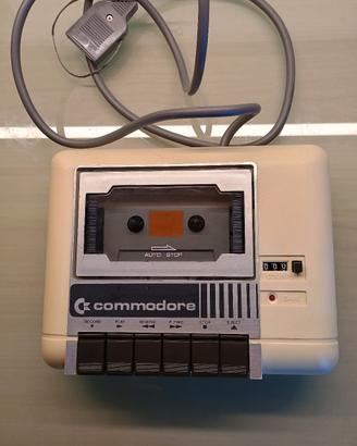 REGISTRATORE COMMODORE