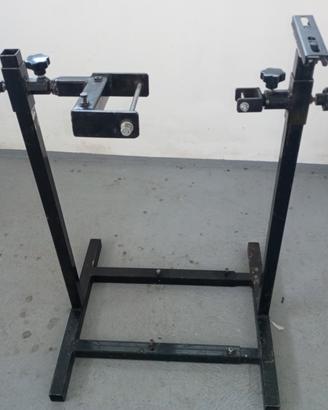 Cavalletto per revisione motore Vespa 