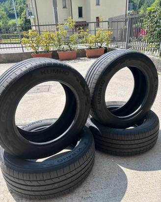 4Gomme 205/55/R16 91V KUMHO