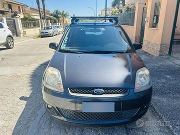 Ford fiest 1.4  TCD