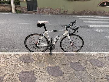Colnago CLX Carbon – Shimano Ultegra