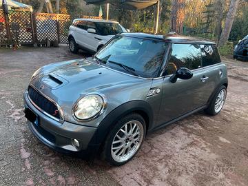 Mini cooper s r56 pezzi nuovi