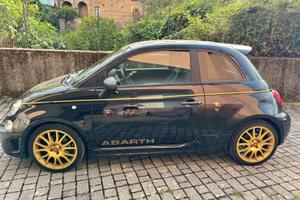 Abarth 595 scorpioneoro