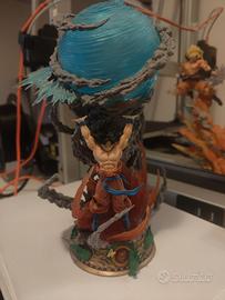 Figure Goku Dragonball con luci 