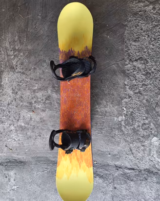 Burton Feather 144 cm Snowboard +Attacchi Stiletto