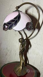 Lampada in Lega Bronzata e Vetro Artistico vintage