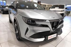 Alfa Romeo Junior 1.2 145 CV Hybrid eDCT6 Q4 ...