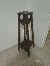 Portavaso o trespolo in legno antico 