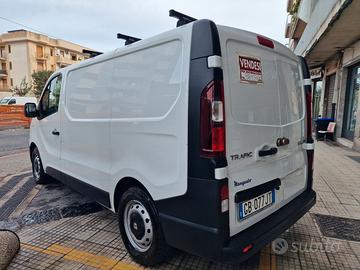 Renault trafic 2.0 145cv 3 posti come nuovo 2020