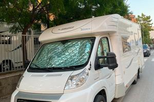 camper semintegrale Mobilvetta