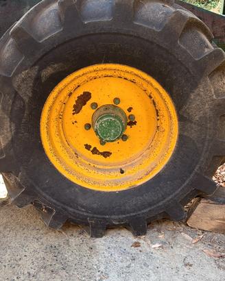 PNEUMATICO AGRICOLO 400/70 R 20