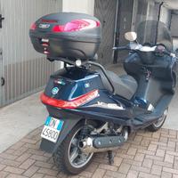 Piaggio XEVO 400 - 2.300€