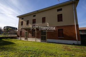 Casa indipendente con giardino privato a Bibbiano!