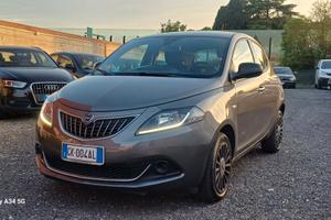 Lancia Ypsilon 1.0 FireFly 5 porte S&S Hybrid UnYc