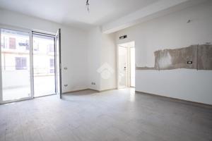 3 LOCALI A FONTE NUOVA