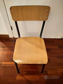 sedia vintage da scuola