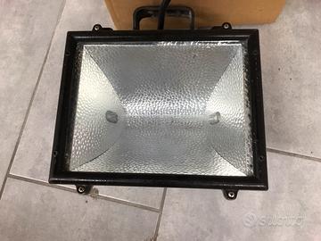 Faro multiuso 1000 watt