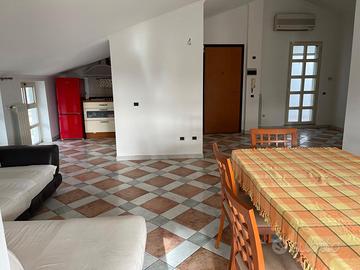 Trivano arredato zona Borgata Santa Lucia