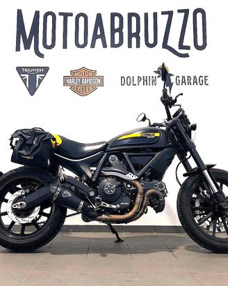 Ducati Scrambler full throttle