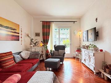 Signorile appartamento bicamere residenziale