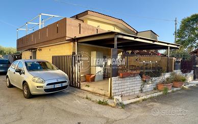 3 VANI SEMI INDIPENDENTE - RECENTEMENTE RISTRUTTUR