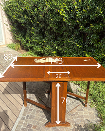 Tavolo vintage apribile tipo “nave” – legno massel