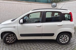 FIAT PANDA 1.2 LOUNGE 2015 - 52.721 km