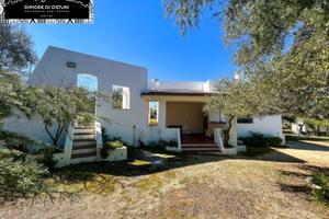 VILLA con TRULLO RECTANGULAR con VISTA PANORAMICA