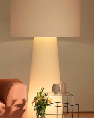 Lampada da terra di Cappellini