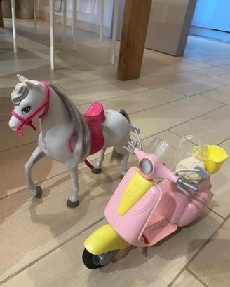 VESPA E CAVALLO BARBIE