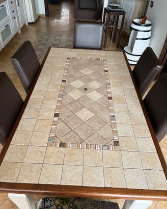 Tavolo Artigianale in legno e ceramica
