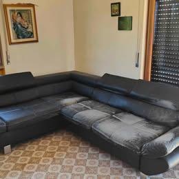 🛋️ Divano angolare nero - poggiatesta regolabili!