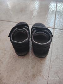 scarpe primigi 21 consegna a mano