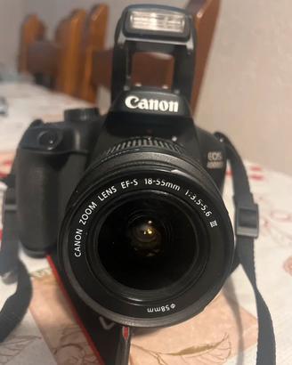 Macchina fotografica nuova