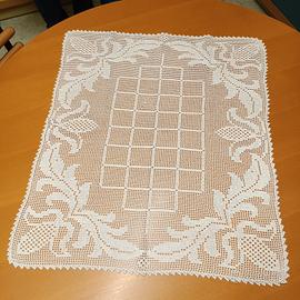 centro tavola bianco uncinetto 