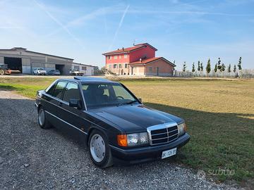Mercedes Benz 190E  (W201)