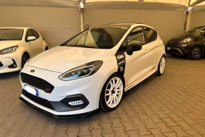 Ford Fiesta 1.5 Ecoboost 200 CV 5 porte ST