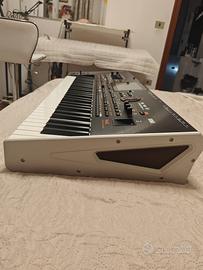 Korg Pa4X 61 tasti
