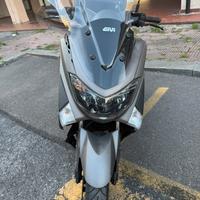 Yamaha NMAX 125 - Grigio - Ricambi o Riparazione
