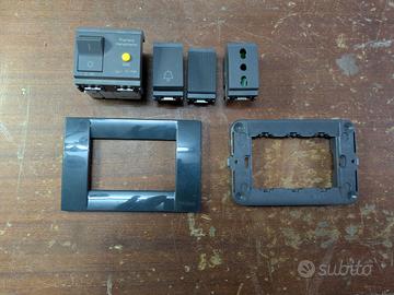 Vimar idea - materiale vario