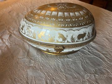 Scatola Per Uova In Porcellana Francese