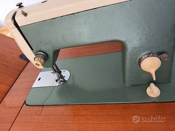 Macchina Per Cucito Antica 