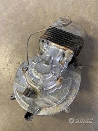 Motore Piaggio ciao prigionieri a vista