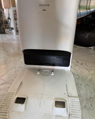 Dreame robot(guasto) e base(funzionante)